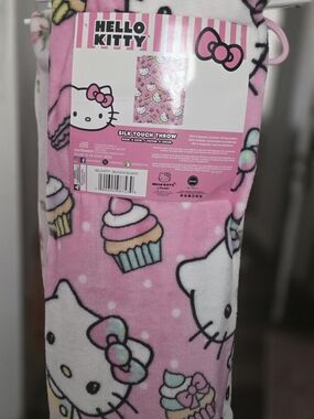 Hello Kitty Pink and White Cupcake Plush Throw